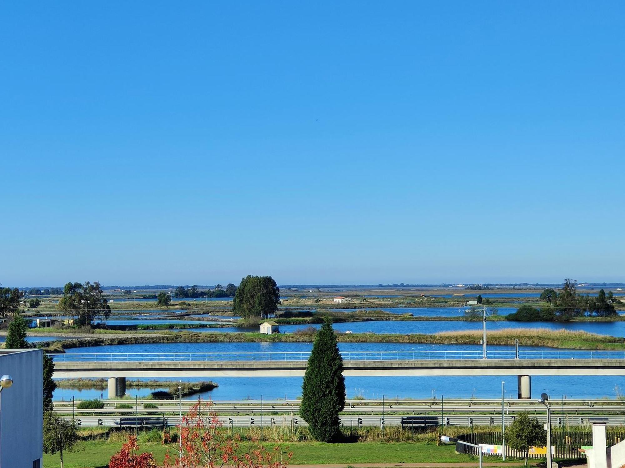 Aveiro House Hotel ภายนอก รูปภาพ